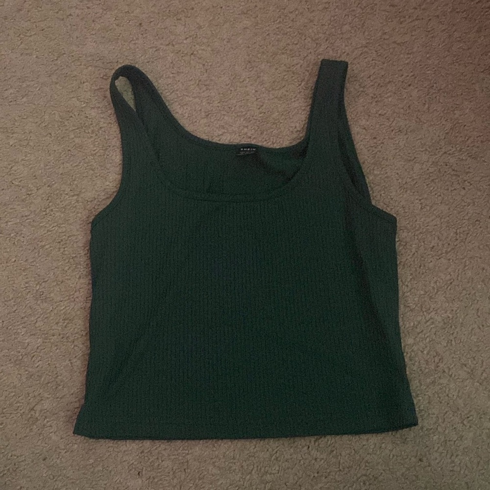 dark green tank
